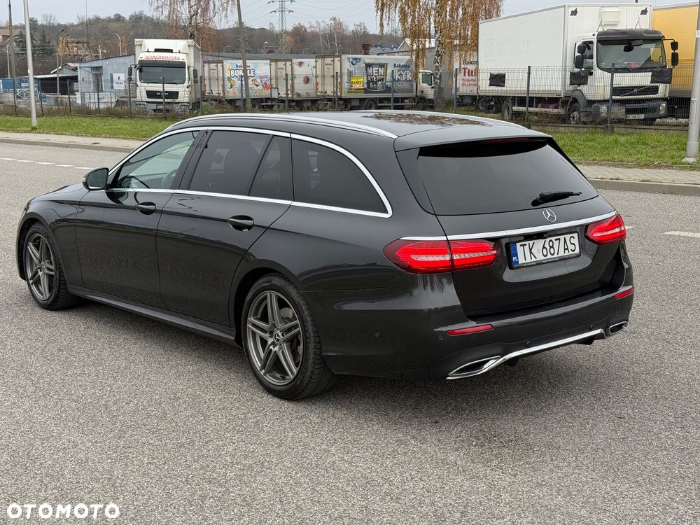 Mercedes-Benz Klasa E - 8