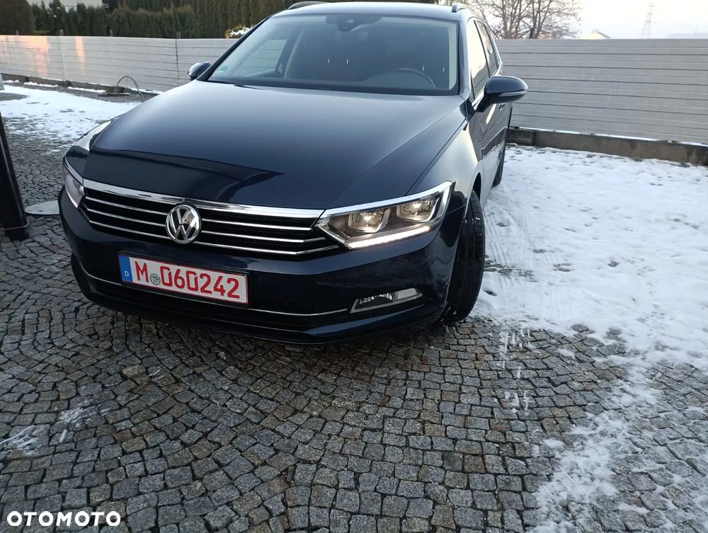 Volkswagen Passat 2.0 TDI (BlueMotion Technology) Comfortline - 18