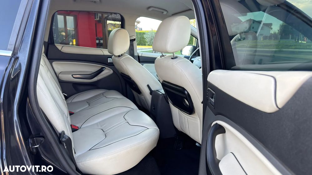 Ford Kuga - 7