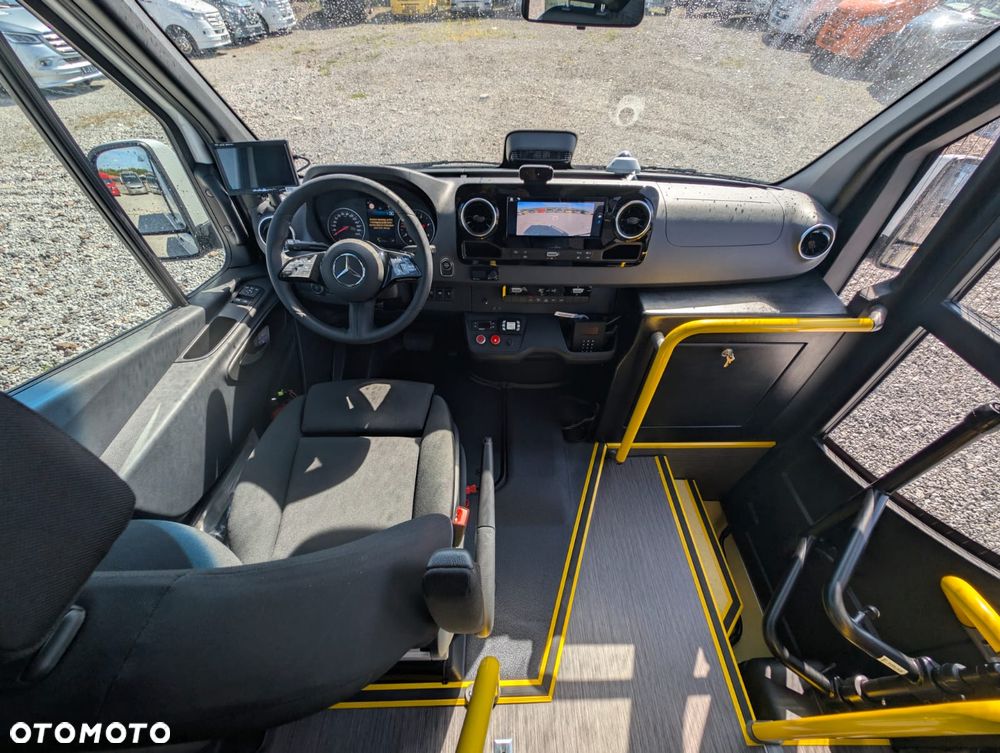 Mercedes-Benz Sprinter CITY - 19