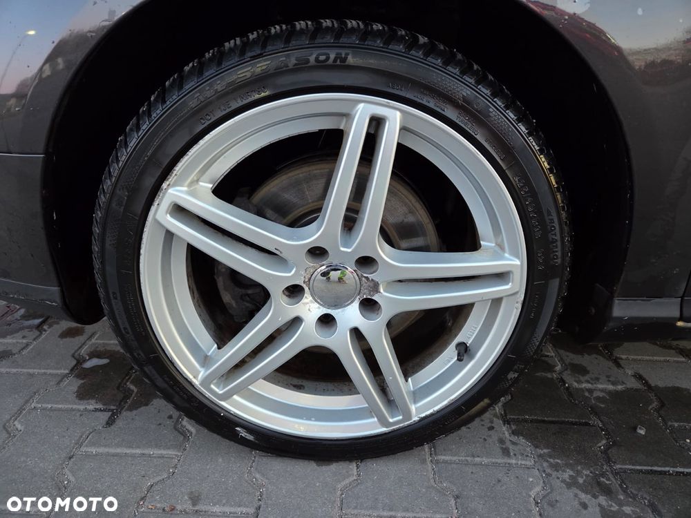 Volkswagen Passat 2.0 TDI DPF Individual Chrom - 14