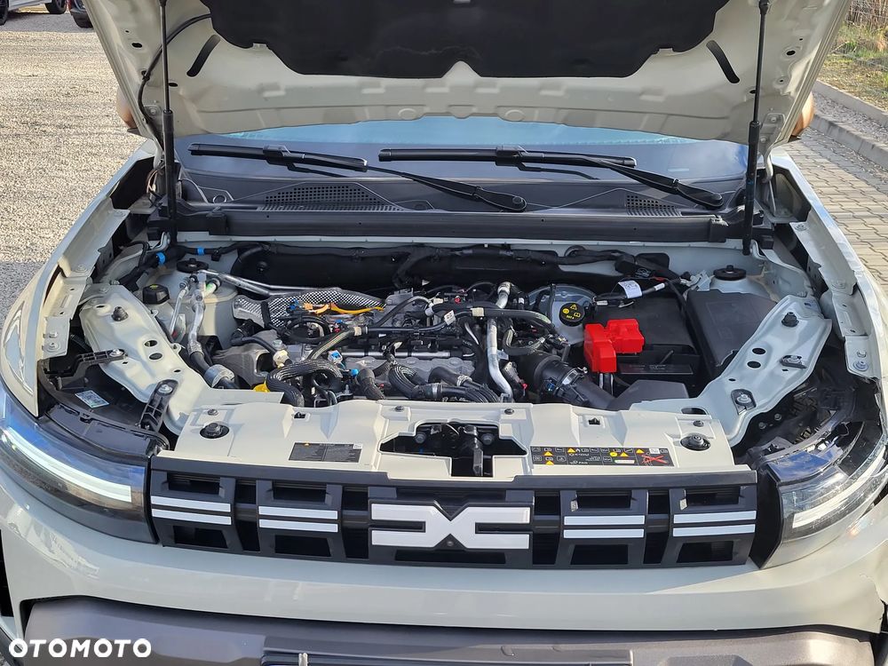 Dacia Duster 1.2 TCe mHEV Extreme 4x4 - 38