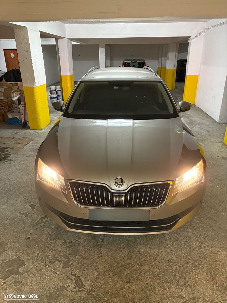 Skoda Superb Break 2017 photo 2