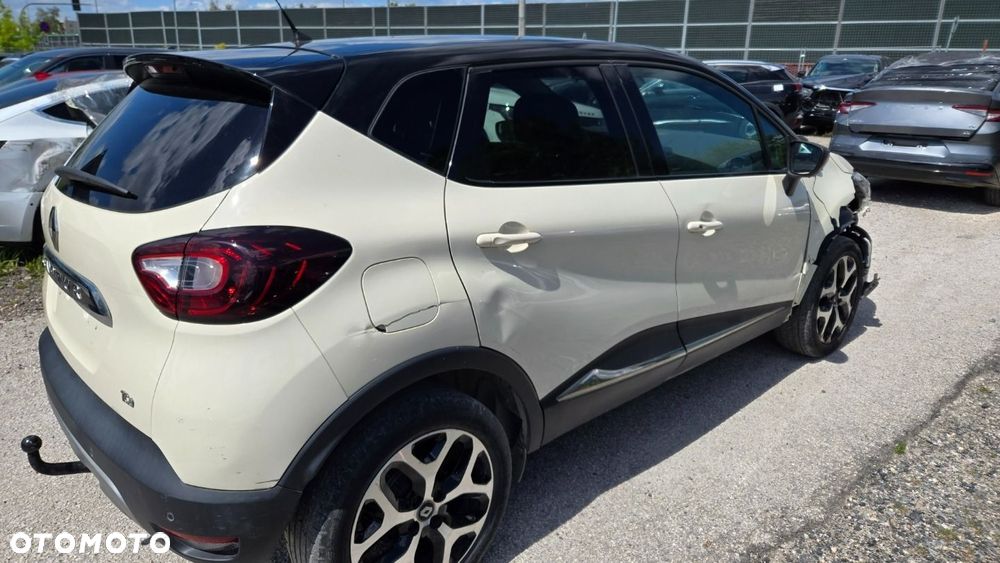 Renault Captur - 12