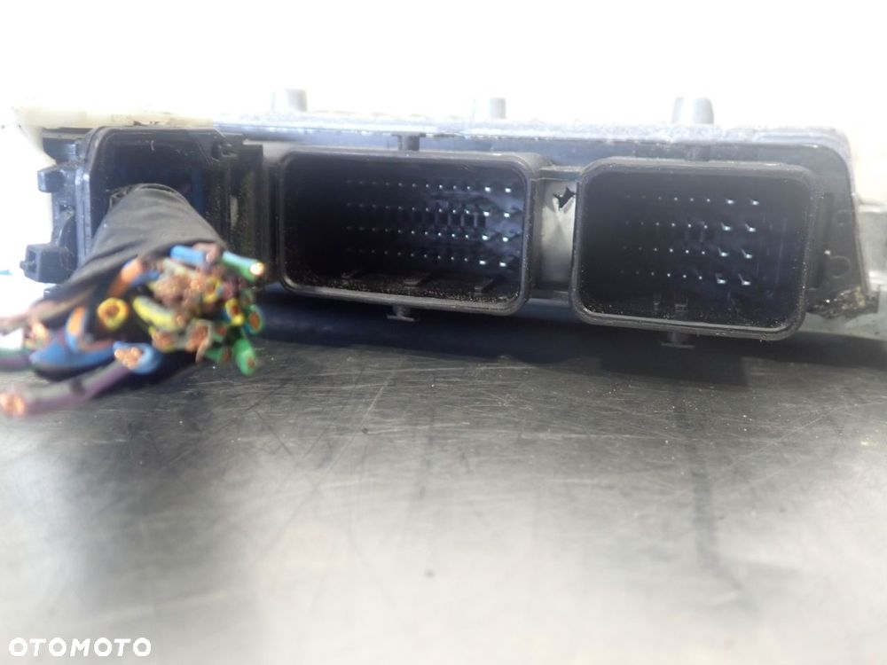 KOMPUTER SILNIKA FORD MONDEO MK4 1.8 7G9112A650EG - 3