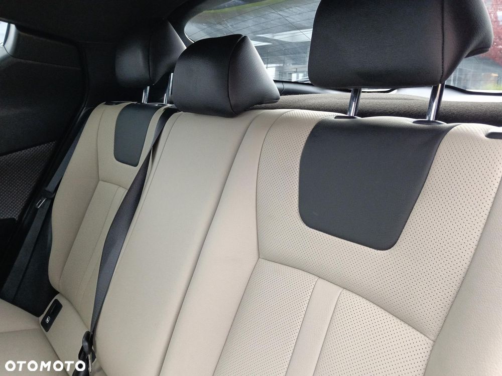 Toyota C-HR 2.0 Hybrid Executive - 11