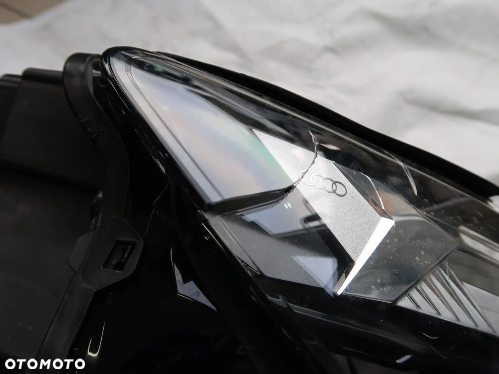 Lampa przednia Audi 89A941034 - 2