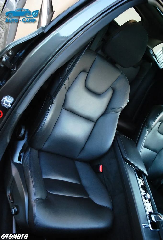 Volvo XC 60 - 13