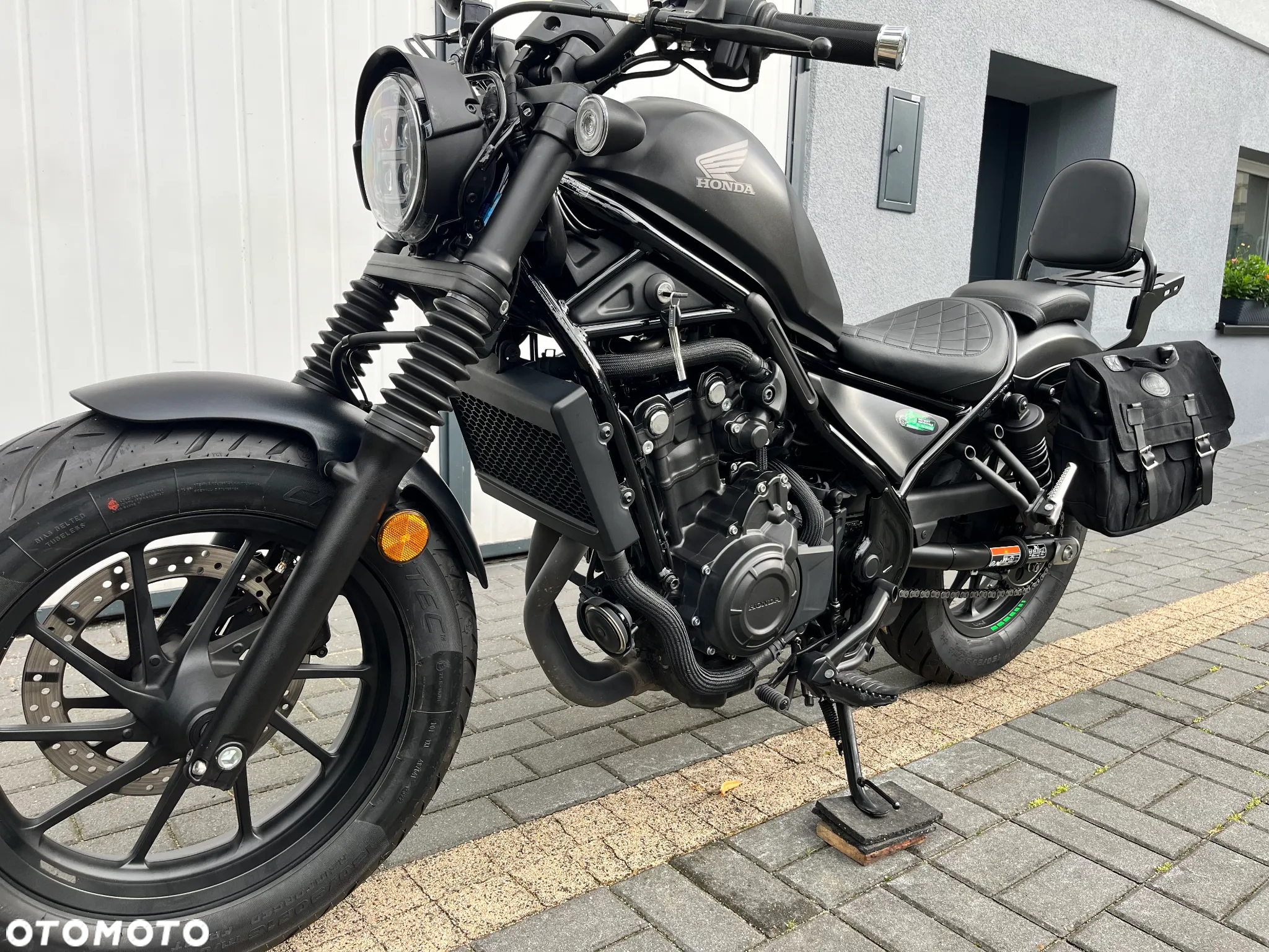 Honda CMX - 12