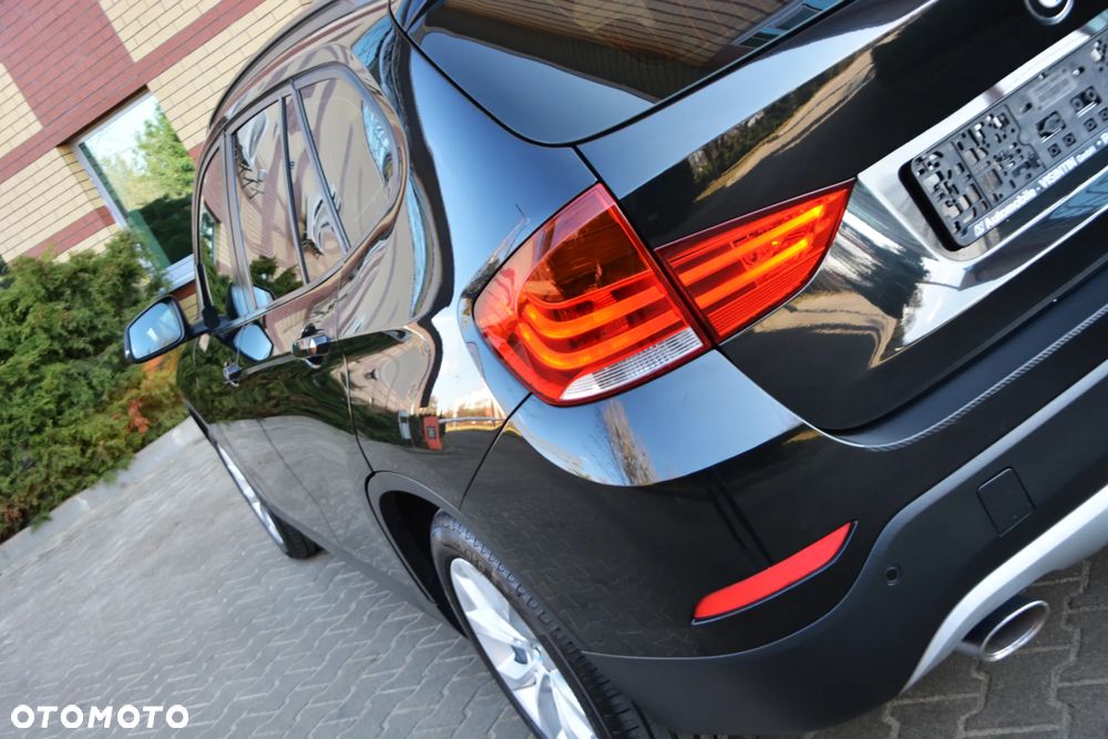 BMW X1 sDrive18d xLine - 10