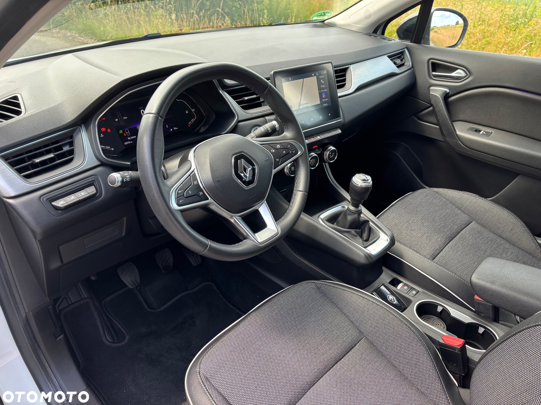 Renault Captur - 9