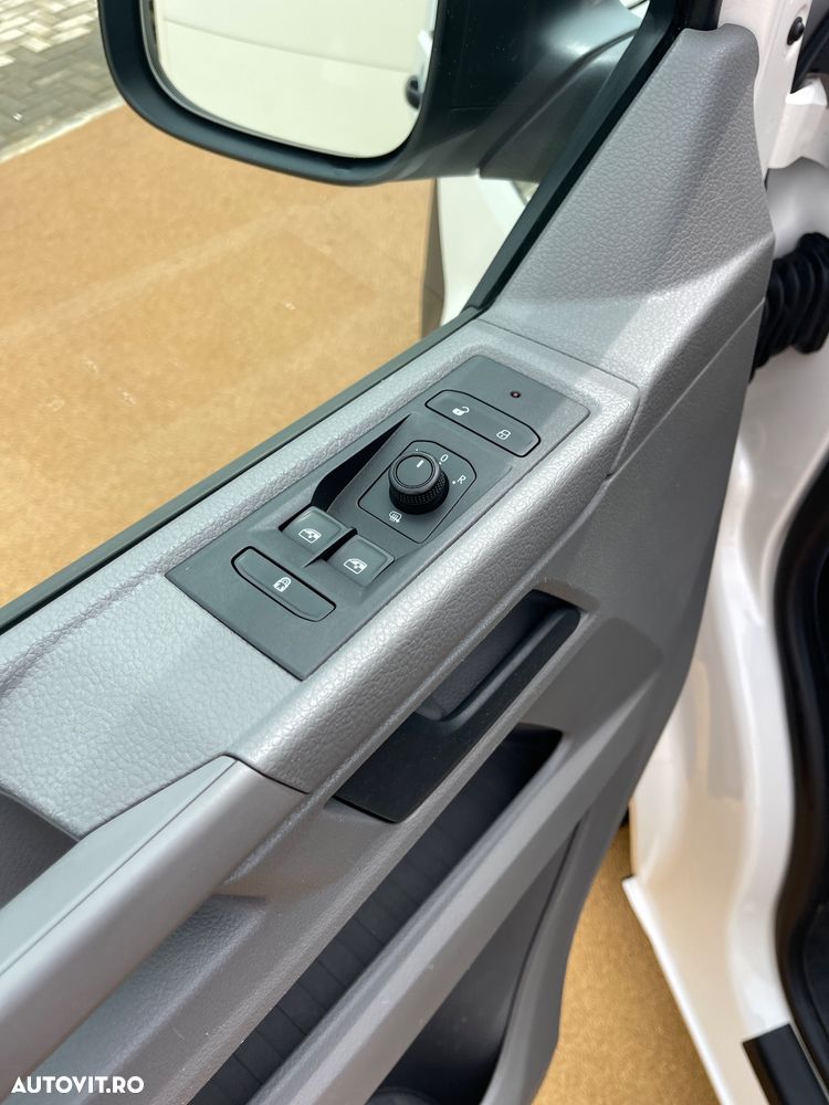 Volkswagen Caravelle 2.0 TDI 81 kW LR Comfortline - 30