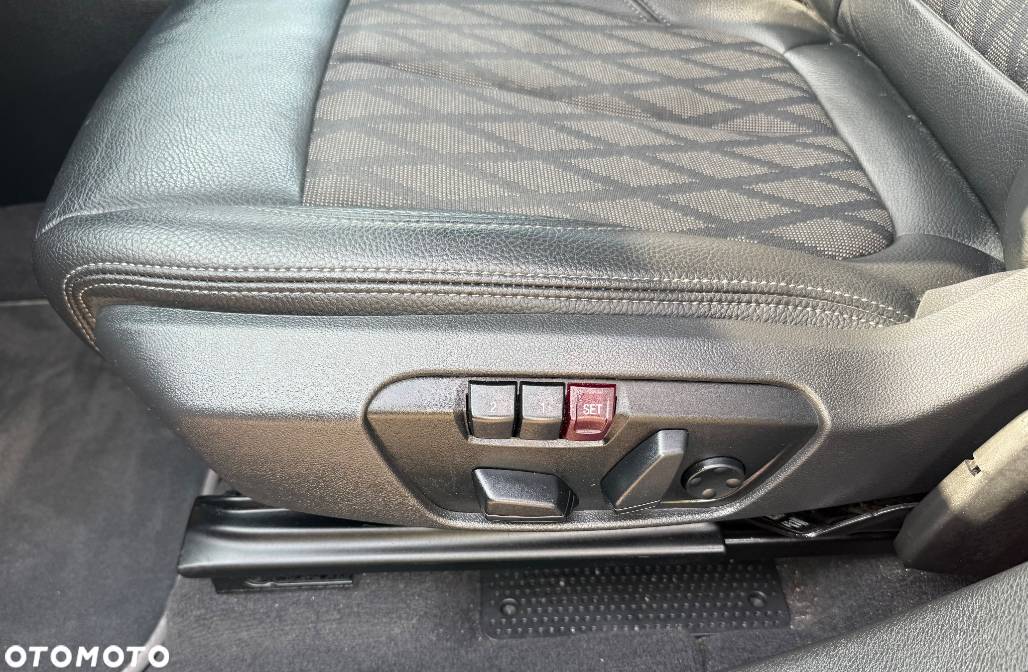 BMW X1 sDrive18d xLine - 30