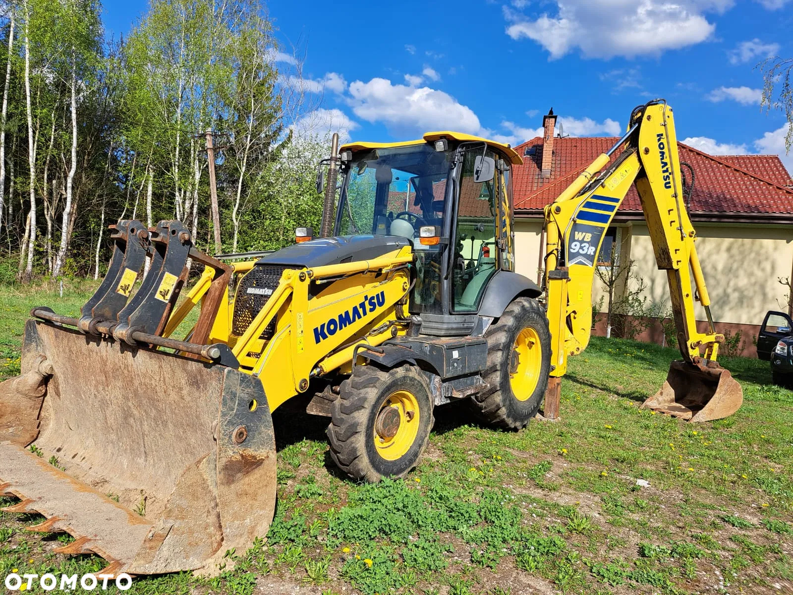 Komatsu WB 93R - 2