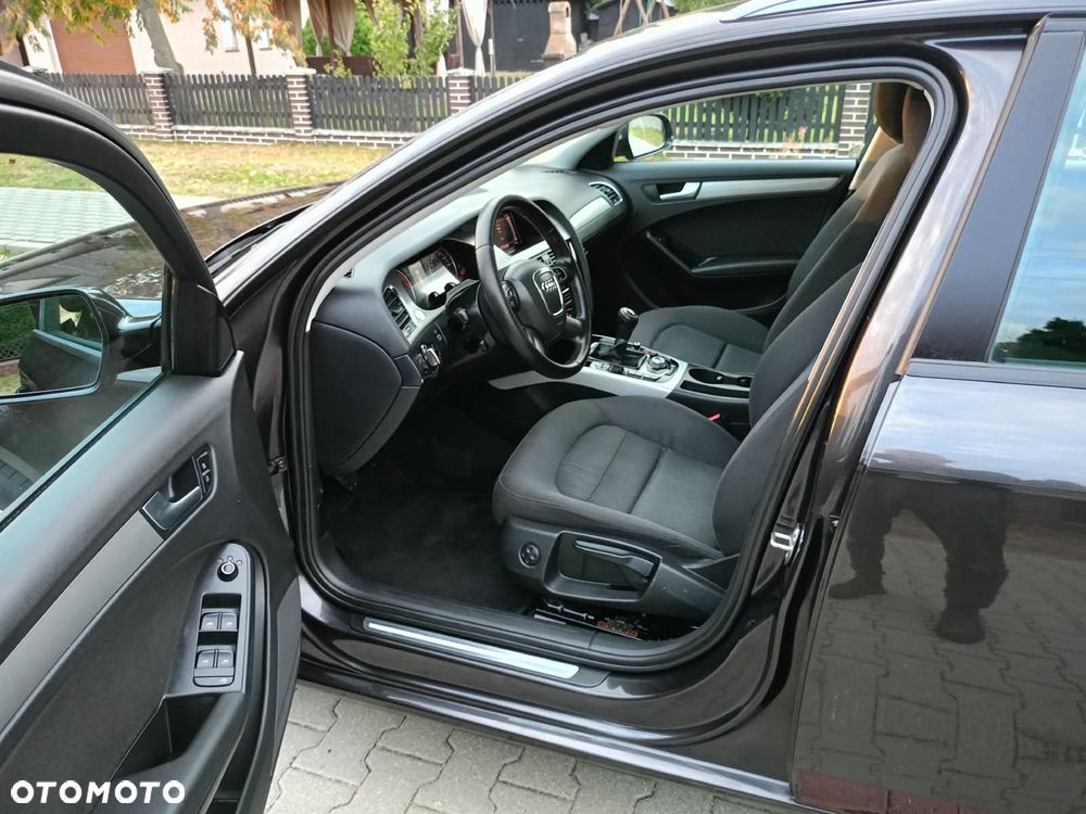 Audi A4 Avant - 8