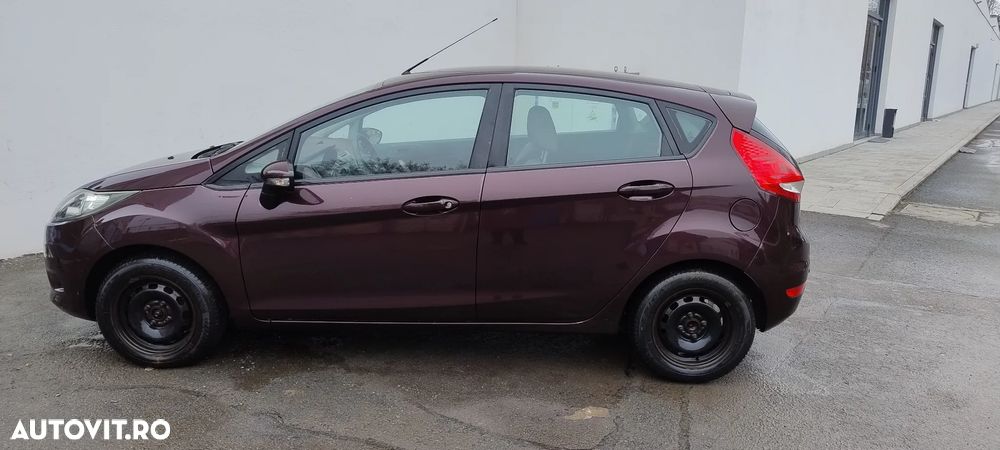 Ford Fiesta - 1