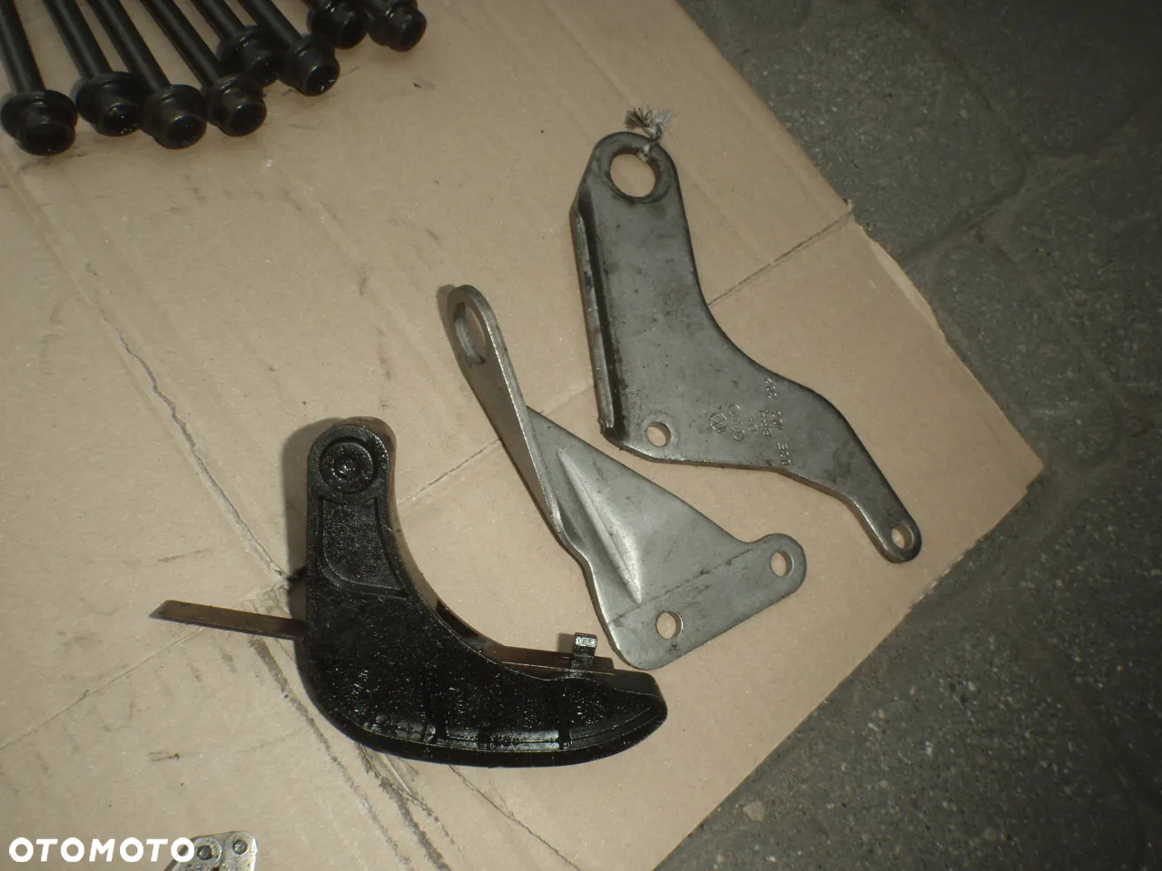 obudowa dekiel rozrządu  vw 1.2 12v  Seat Cordoba Ibiza III Ibiza IV  Fabia I II Rapid Roomster Fox Polo 9n jak nowe - 6