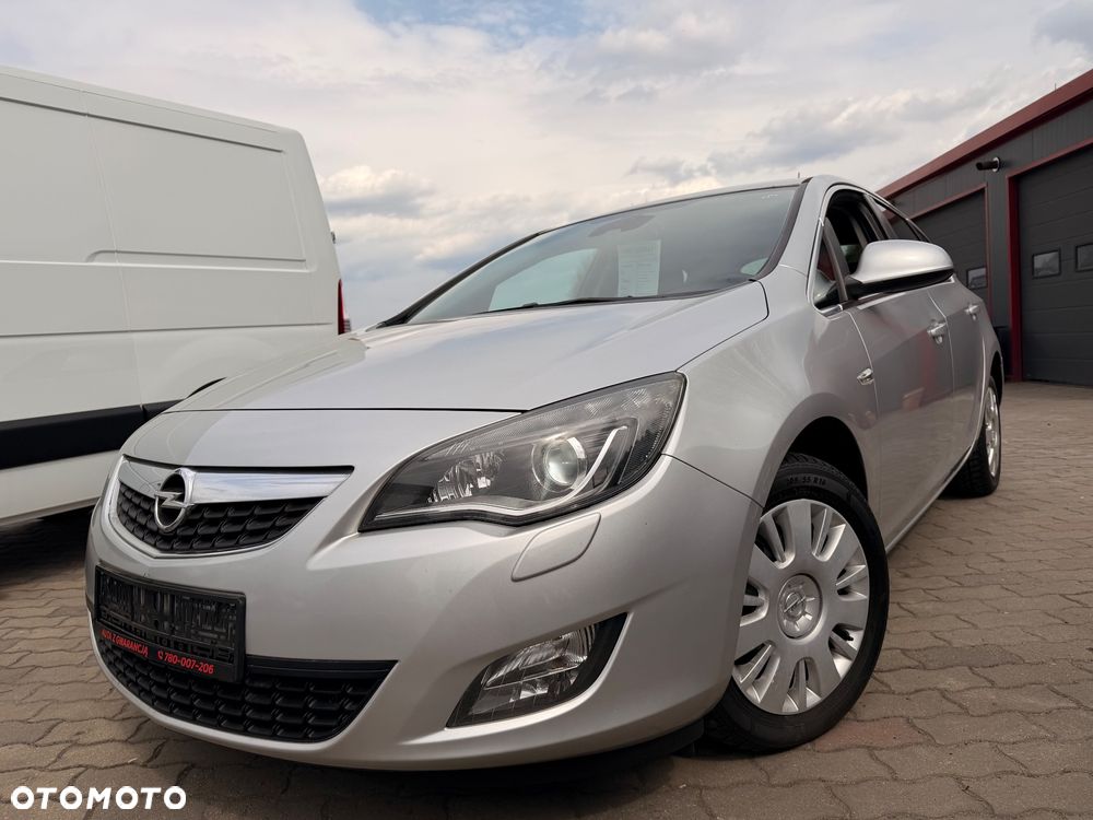 Opel Astra 2.0 CDTI DPF Innovation - 3