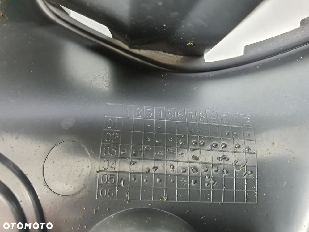 OBUDOWA OSLONA RAMKA LICZNIKA EU  IVECO EUROCARGO - 5