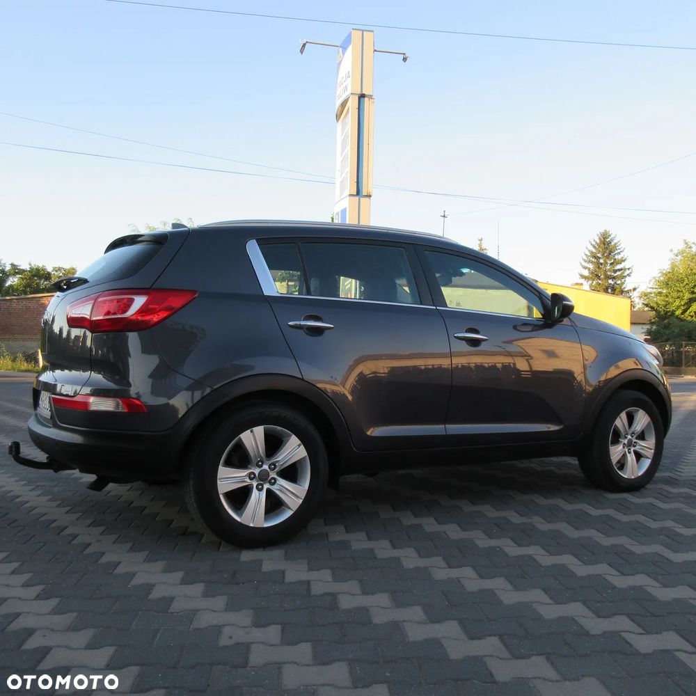 Kia Sportage 2.0 L 2WD - 18