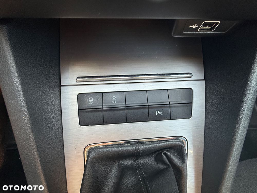 Skoda Octavia 1.6 TDI Ambition - 15