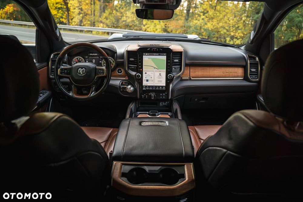 RAM 1500 - 16
