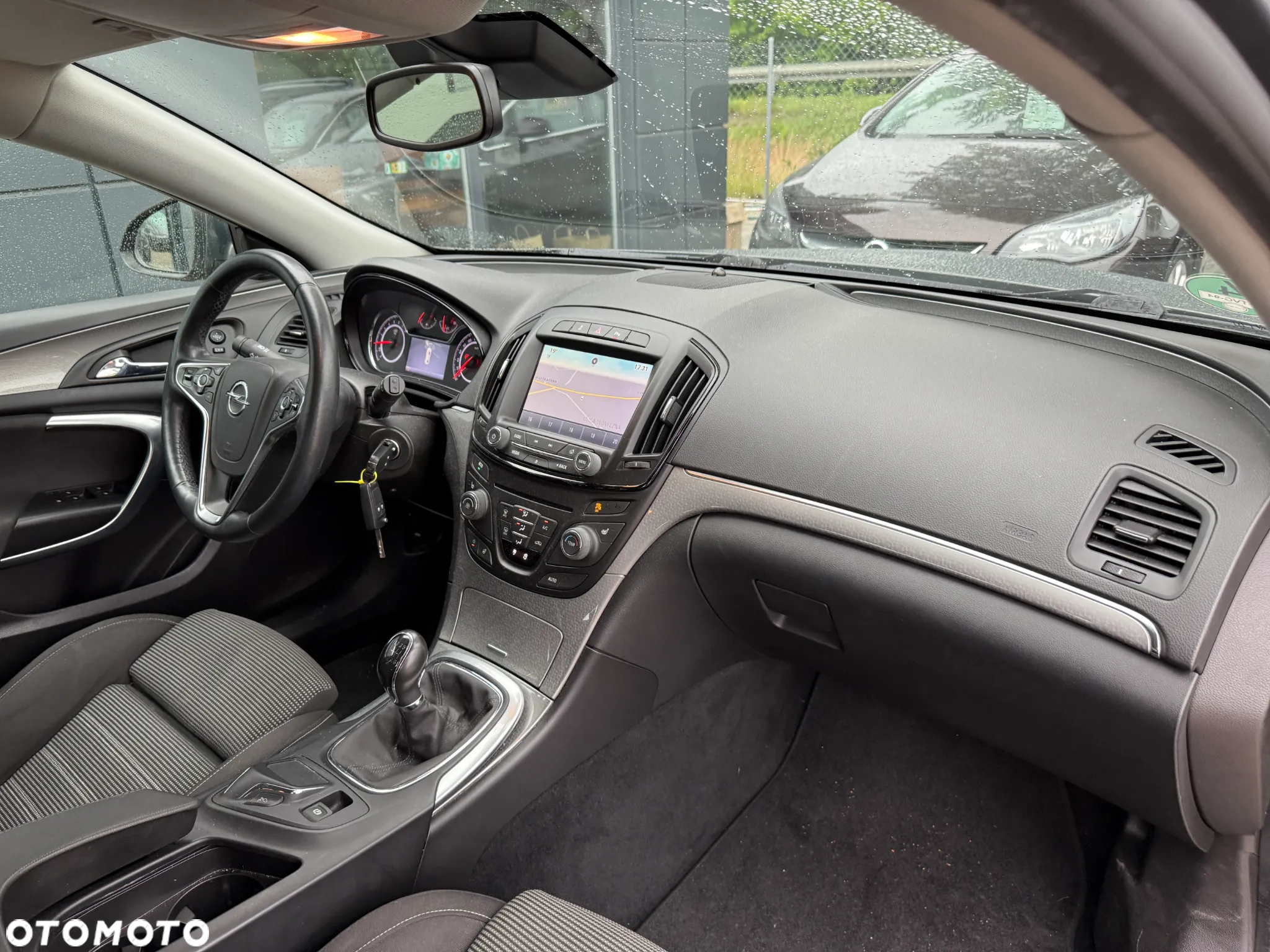 Opel Insignia 1.4 T Cosmo S&S - 23