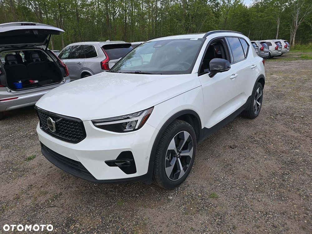 Volvo XC 40 - 1