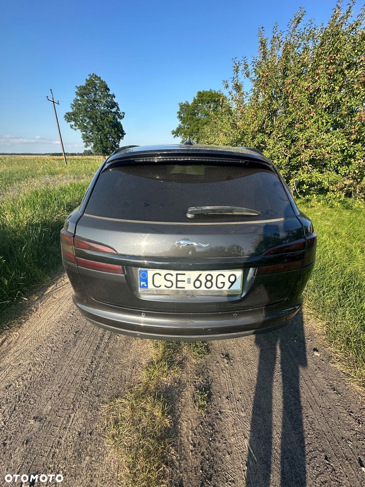 Jaguar XF 2.2 D - 8