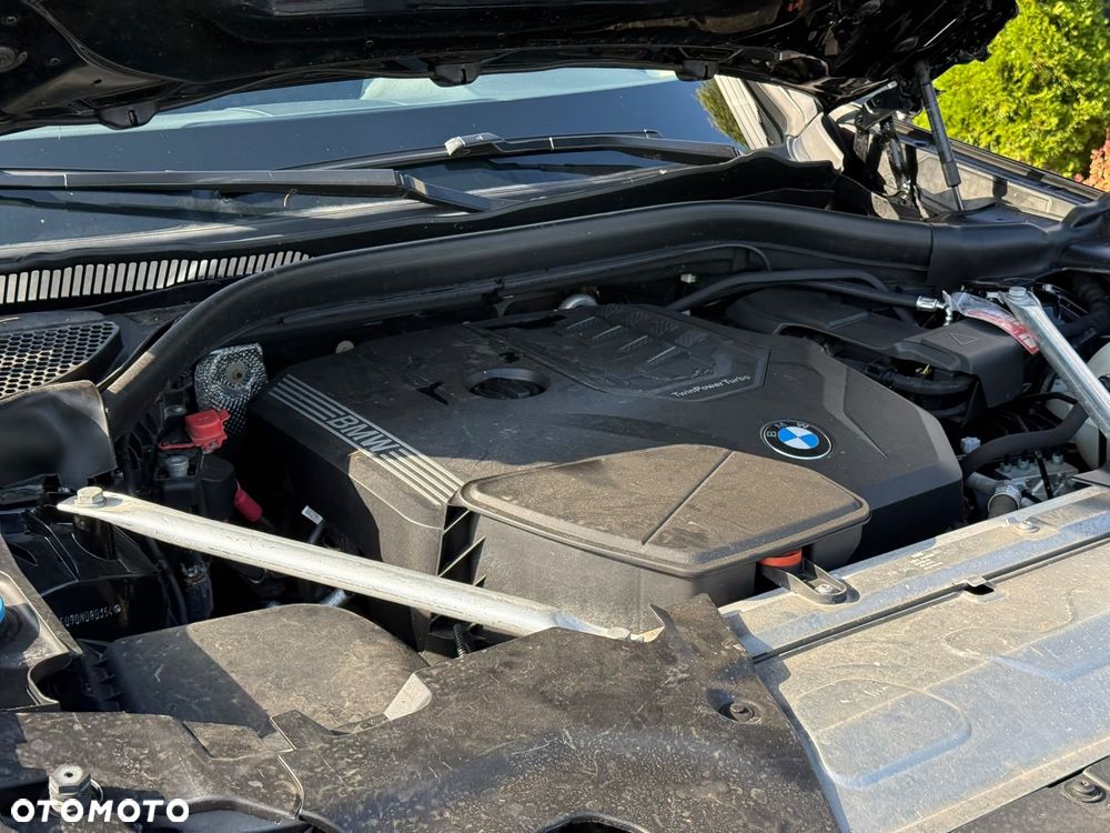 BMW X3 xDrive20i Advantage - 6