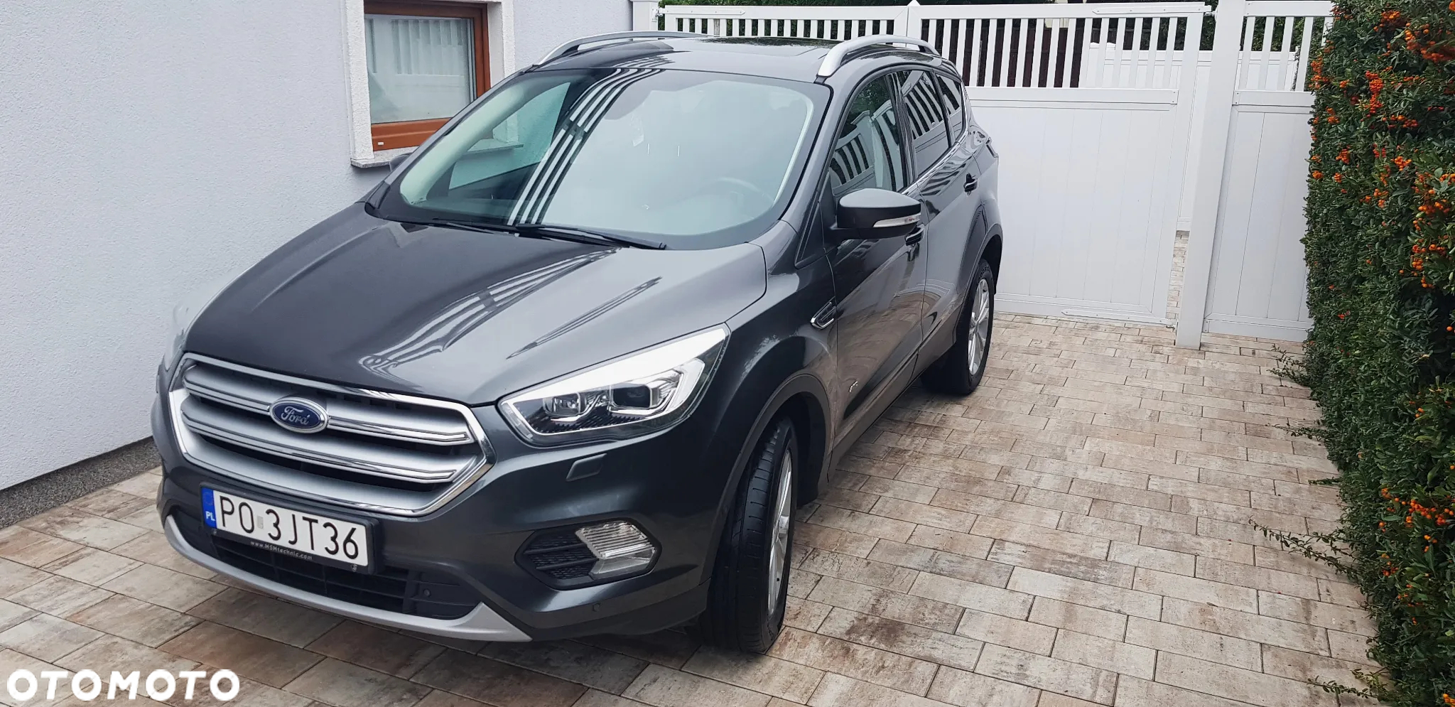 Ford Kuga 2.0 TDCi AWD Titanium - 2