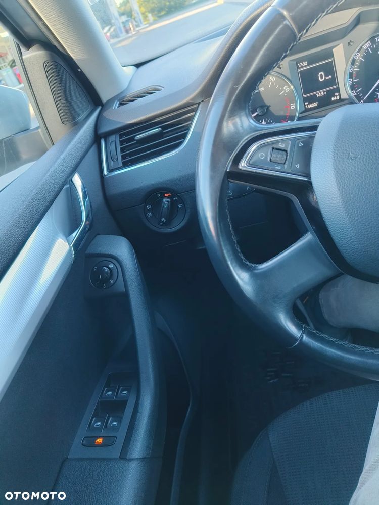 Skoda Octavia 1.8 TSI Style - 8