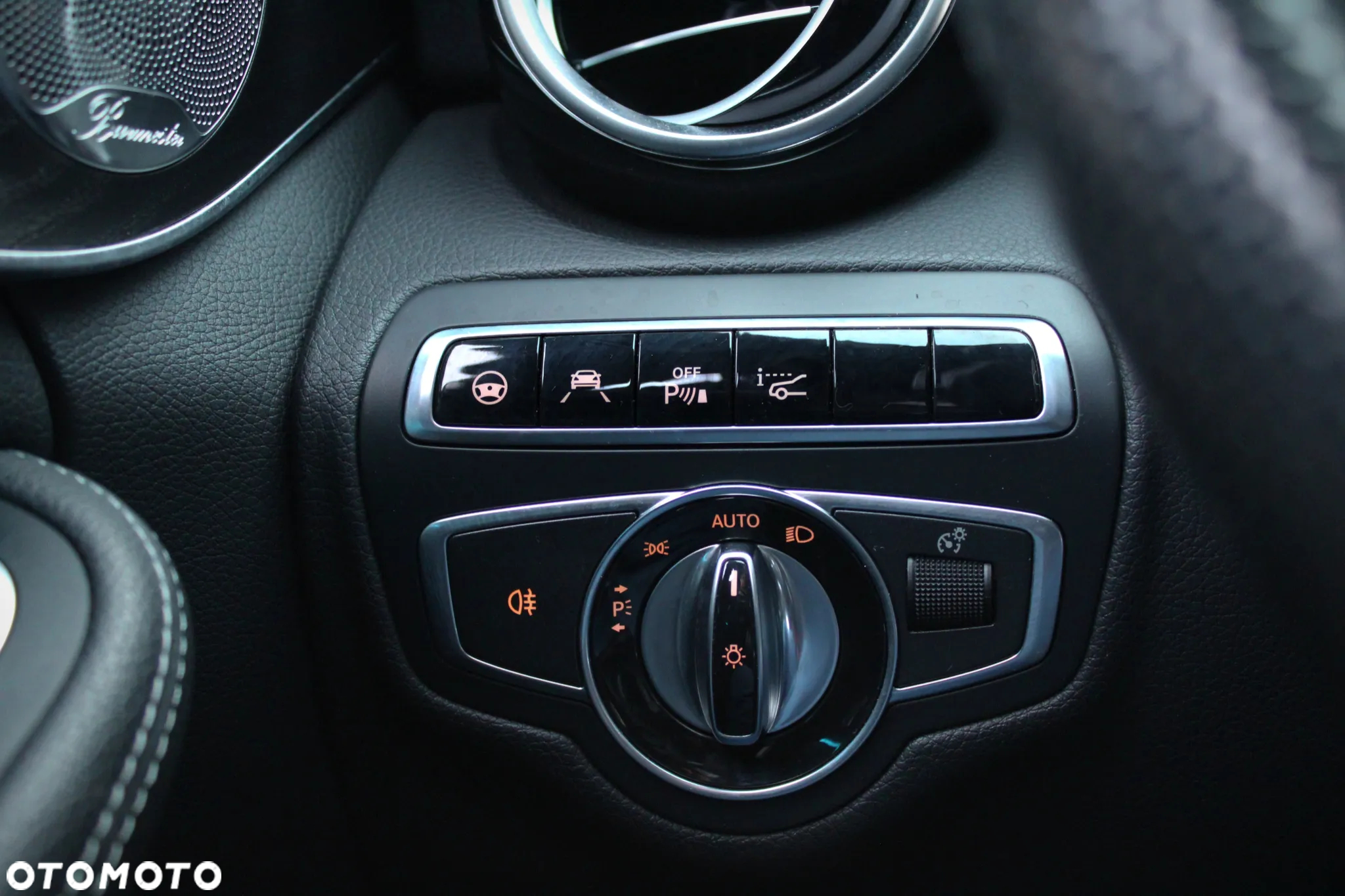 Mercedes-Benz Klasa C 450 AMG 4Matic 7G-TRONIC - 26