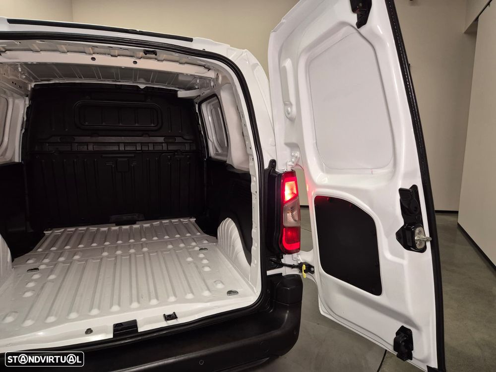 Peugeot Partner 1.6 BlueHdi L1 (3 Lug) - 24