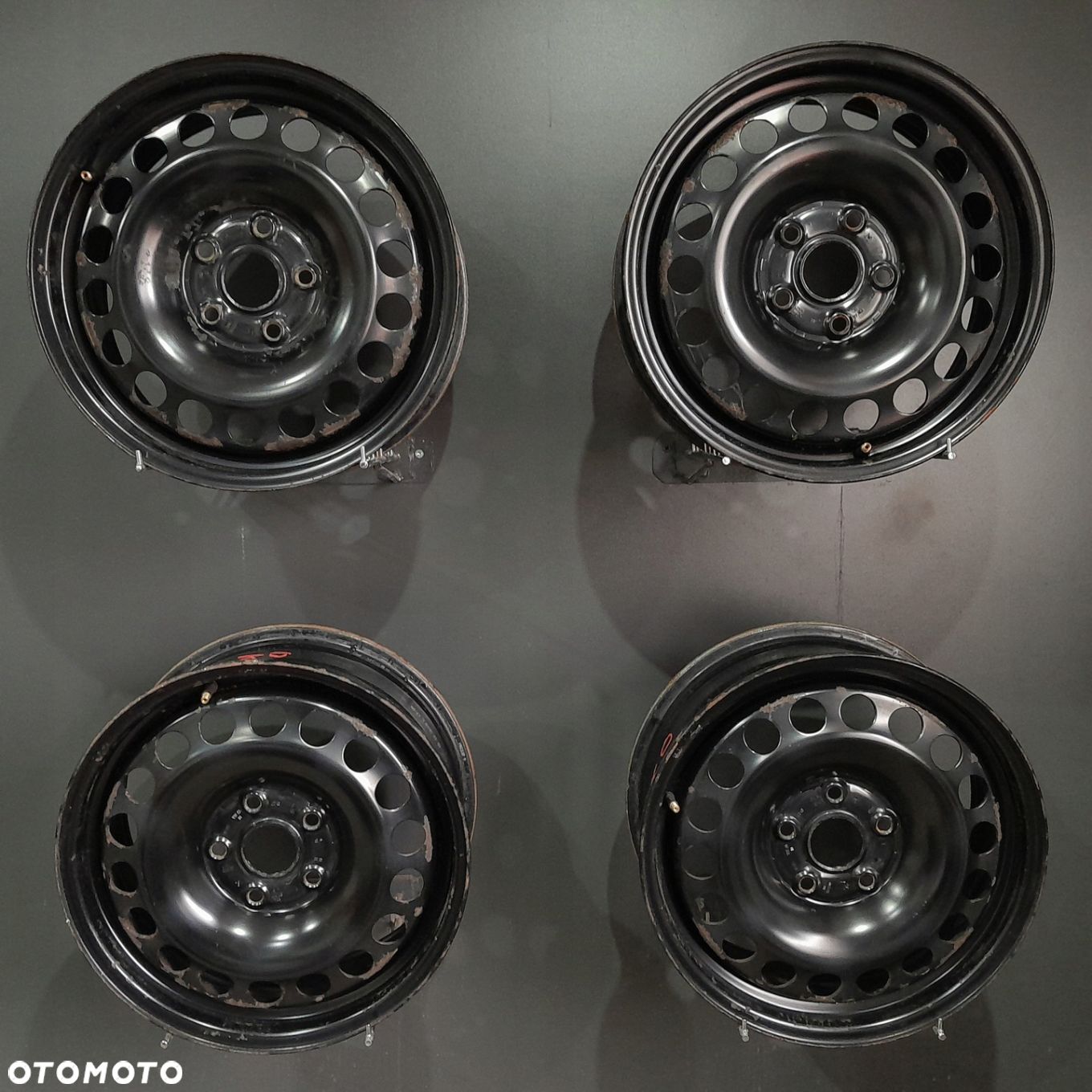 Felgi 16 5x112 VW Golf V VI VII, Audi A3 8P, Seat Leon III II F13986-35 - 1