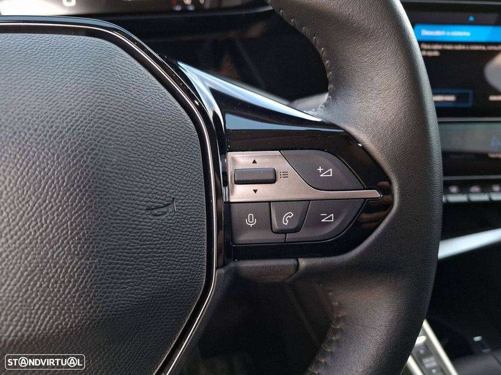 Peugeot 308 1.2 PureTech Allure - 17