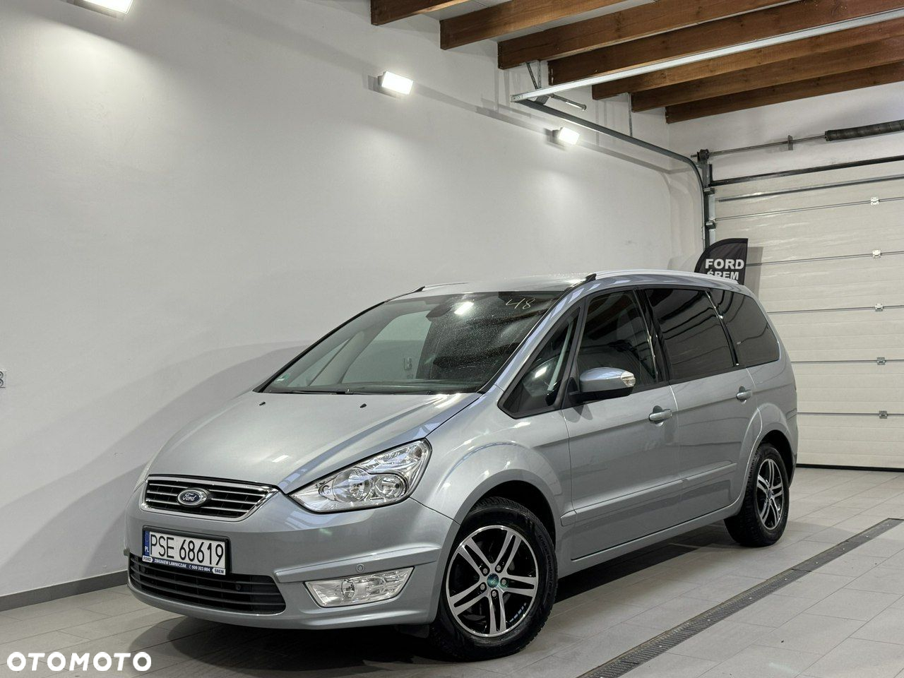 Ford Galaxy - 10