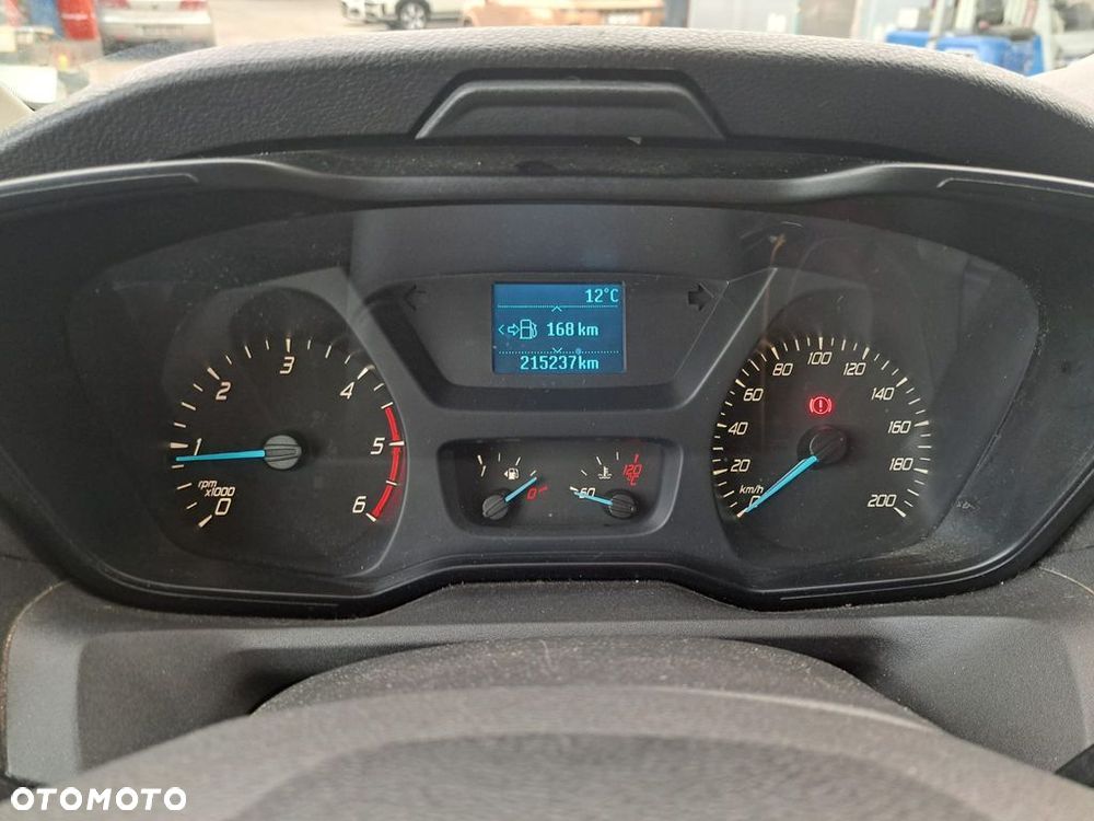 Ford Transit - 13