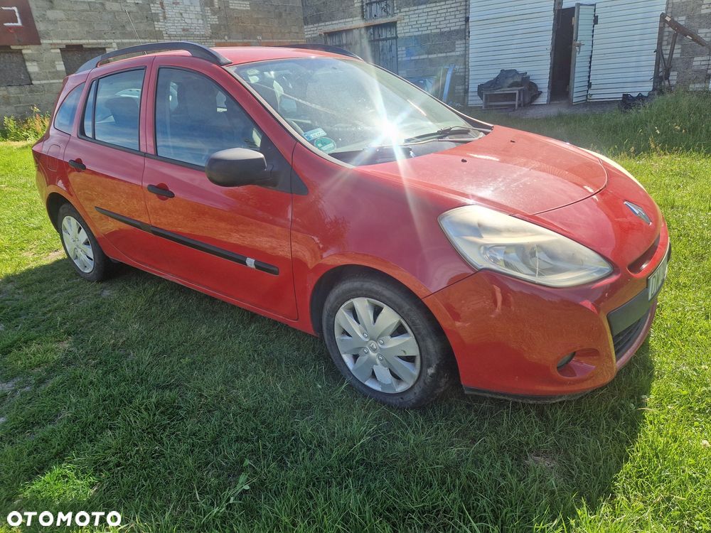 Renault Clio - 2