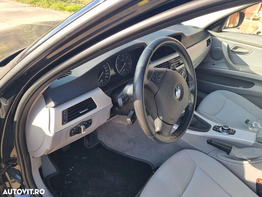 BMW Seria 3 320d xDrive DPF Touring Edition Fleet Sport - 8