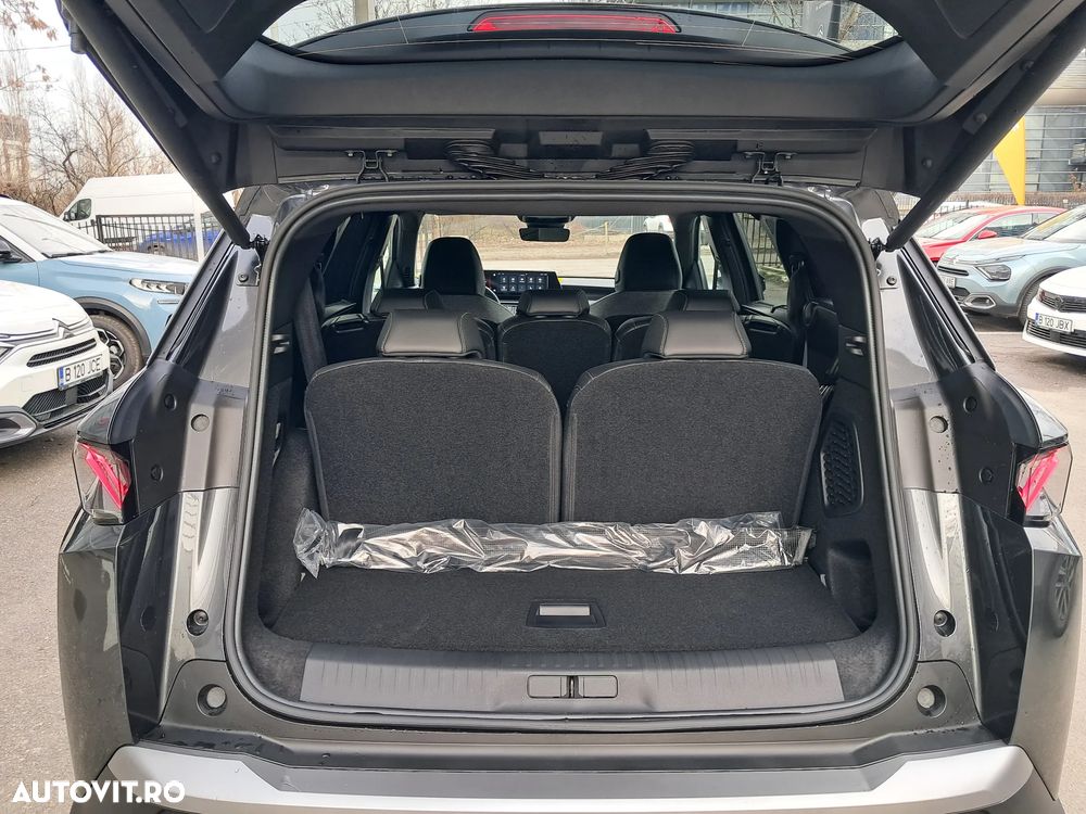 Peugeot 5008 Hybrid 145 e-DSC6 GT - 28