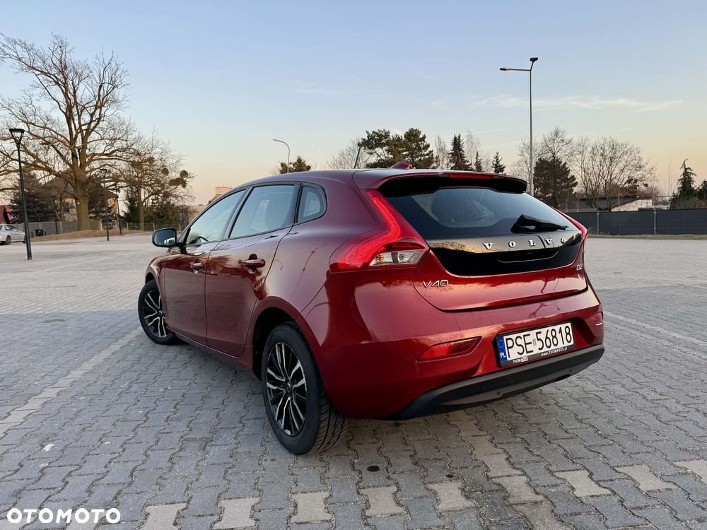 Volvo V40 D2 - 3