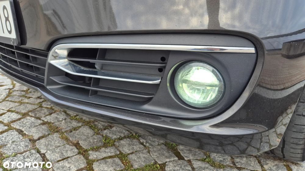 BMW Seria 5 520d Luxury Line - 37