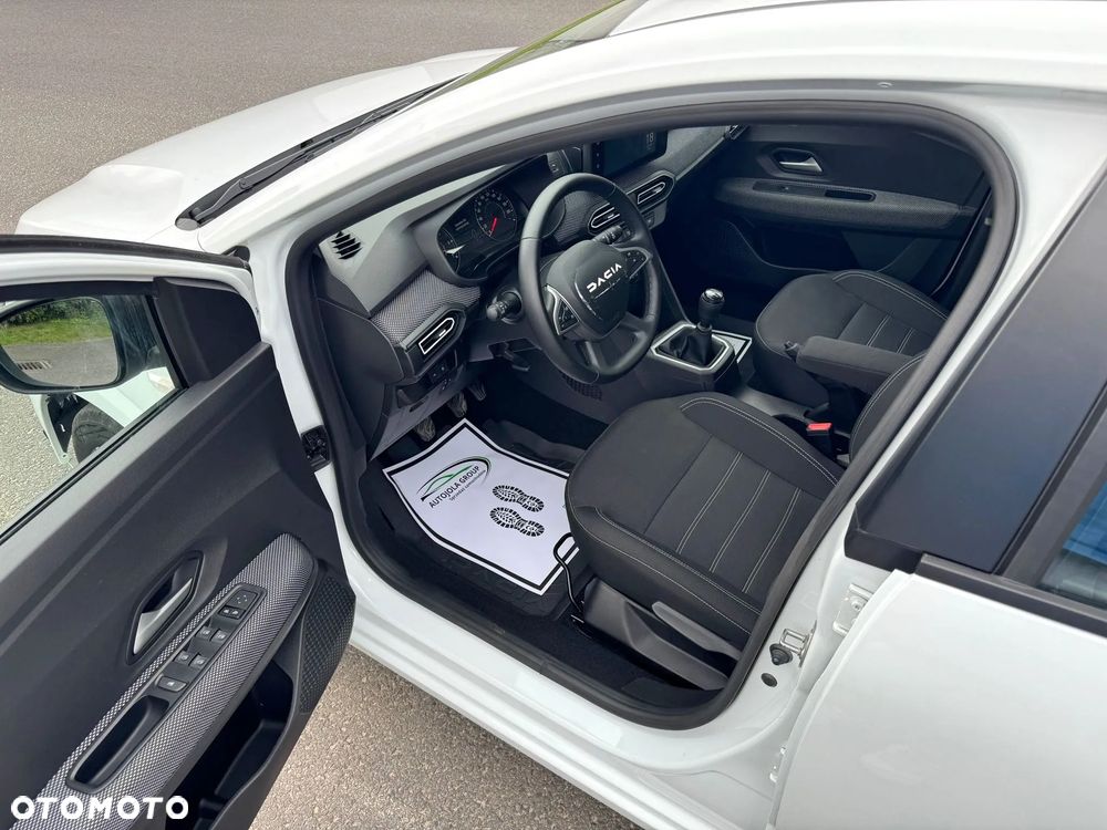 Dacia Sandero - 9