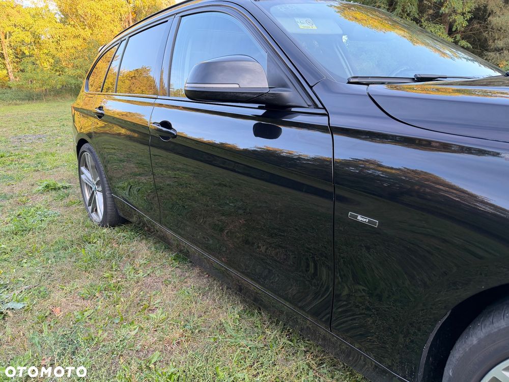 BMW Seria 3 330d xDrive Sport Line - 9
