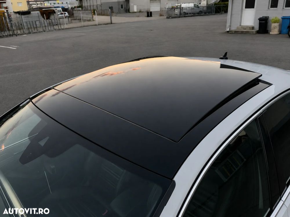 Volkswagen Passat 2.0 TDI DSG 4Motion Highline - 12