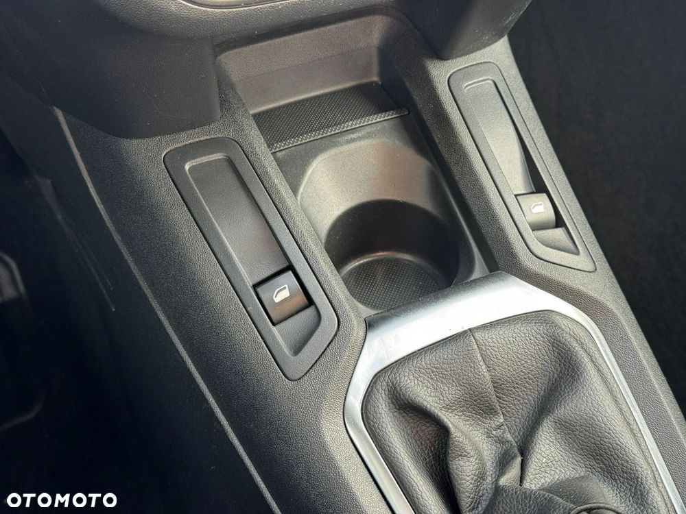 Citroën C-Elysée 1.2 PureTech Live - 37