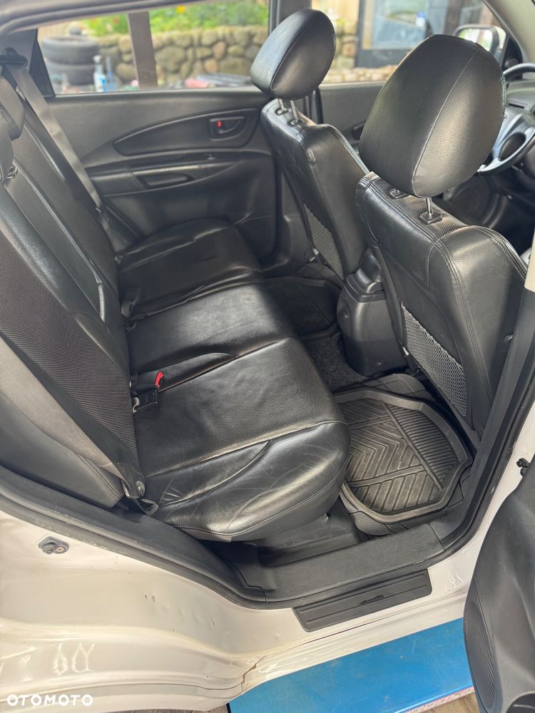 Hyundai Tucson 2.0 2WD Edition Plus - 12