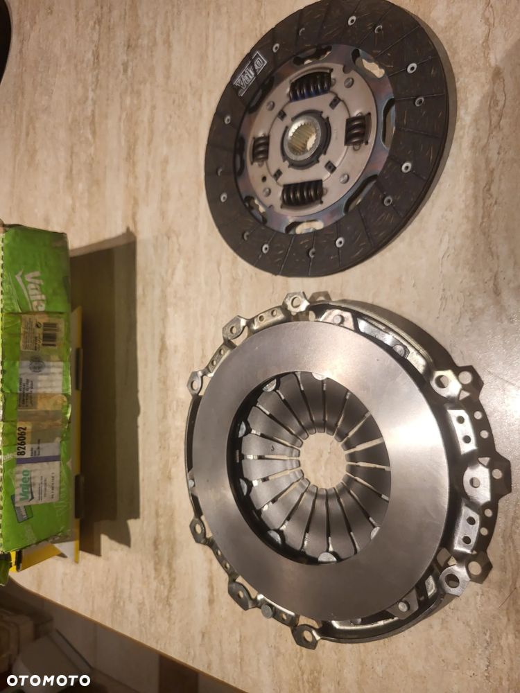 Zestaw sprzęgła (228mm sprzęgło  FORD FOCUS I, FOCUS II 2.0 10.98-09.12 - 3