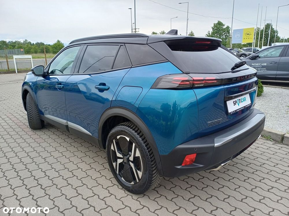 Peugeot 2008 - 4